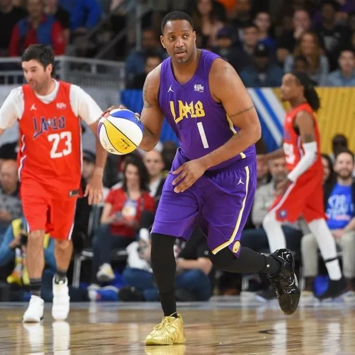 球员和业内 球员和业内