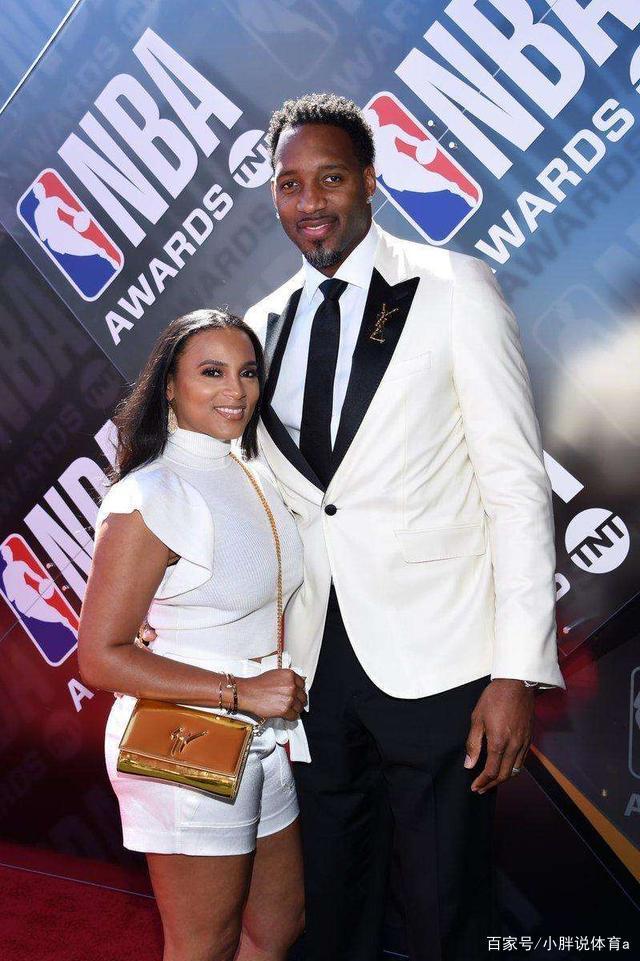 了压倒性胜 了压倒性胜